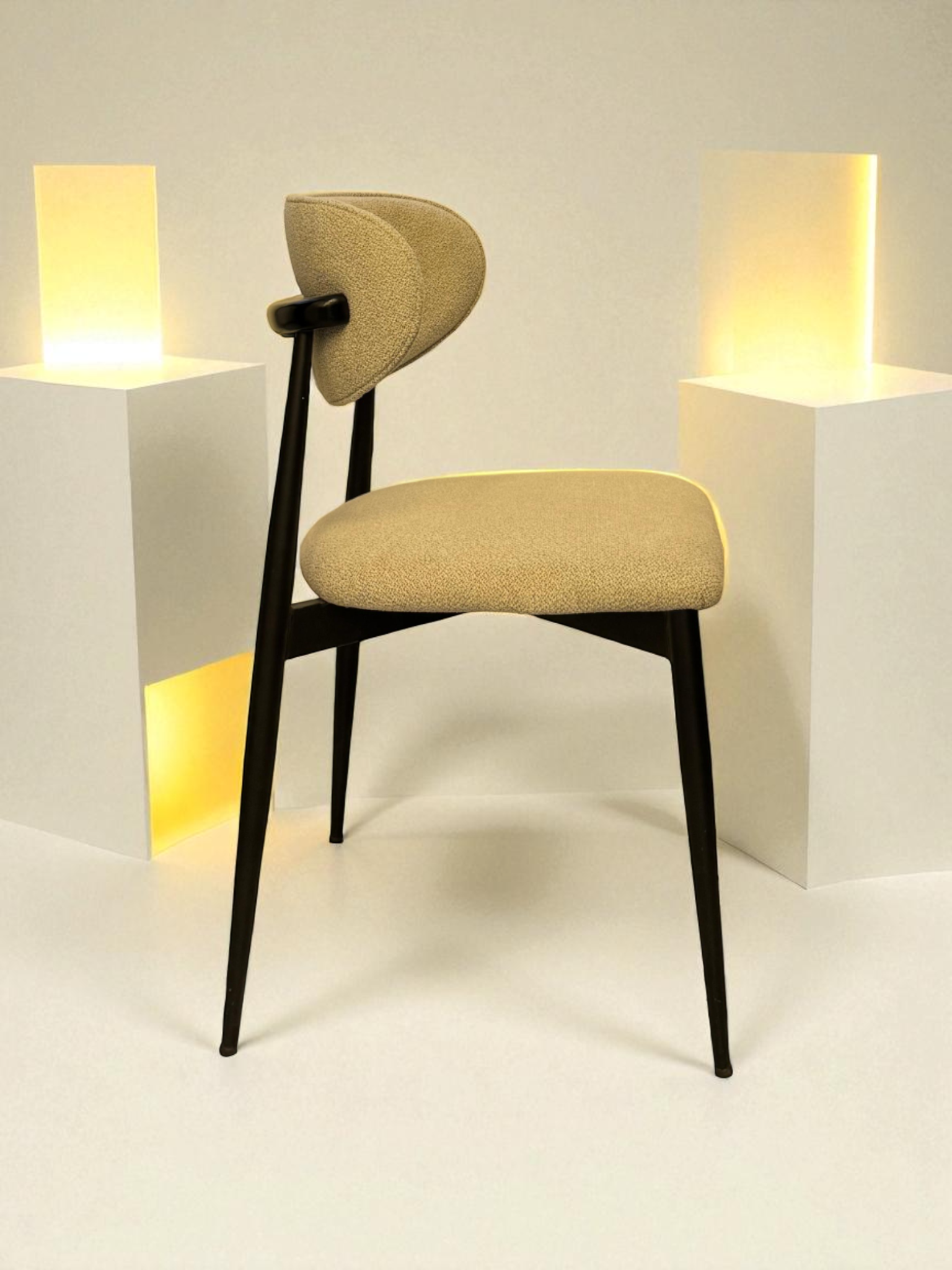 Sandalye - Metal Aras Sandalye - Metal Aras