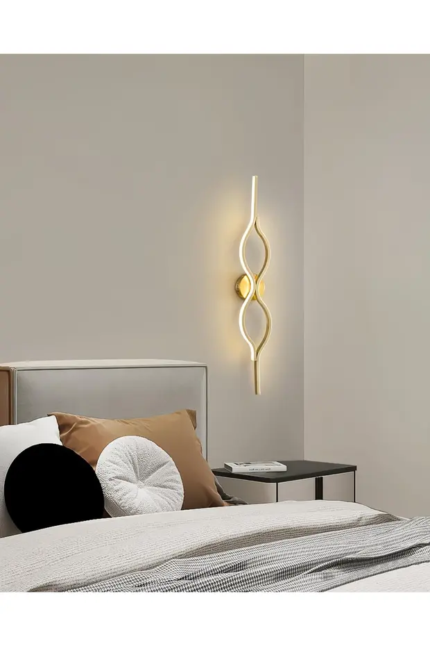 Aplik liza model 70 cm gold Aplik liza model 70 cm gold