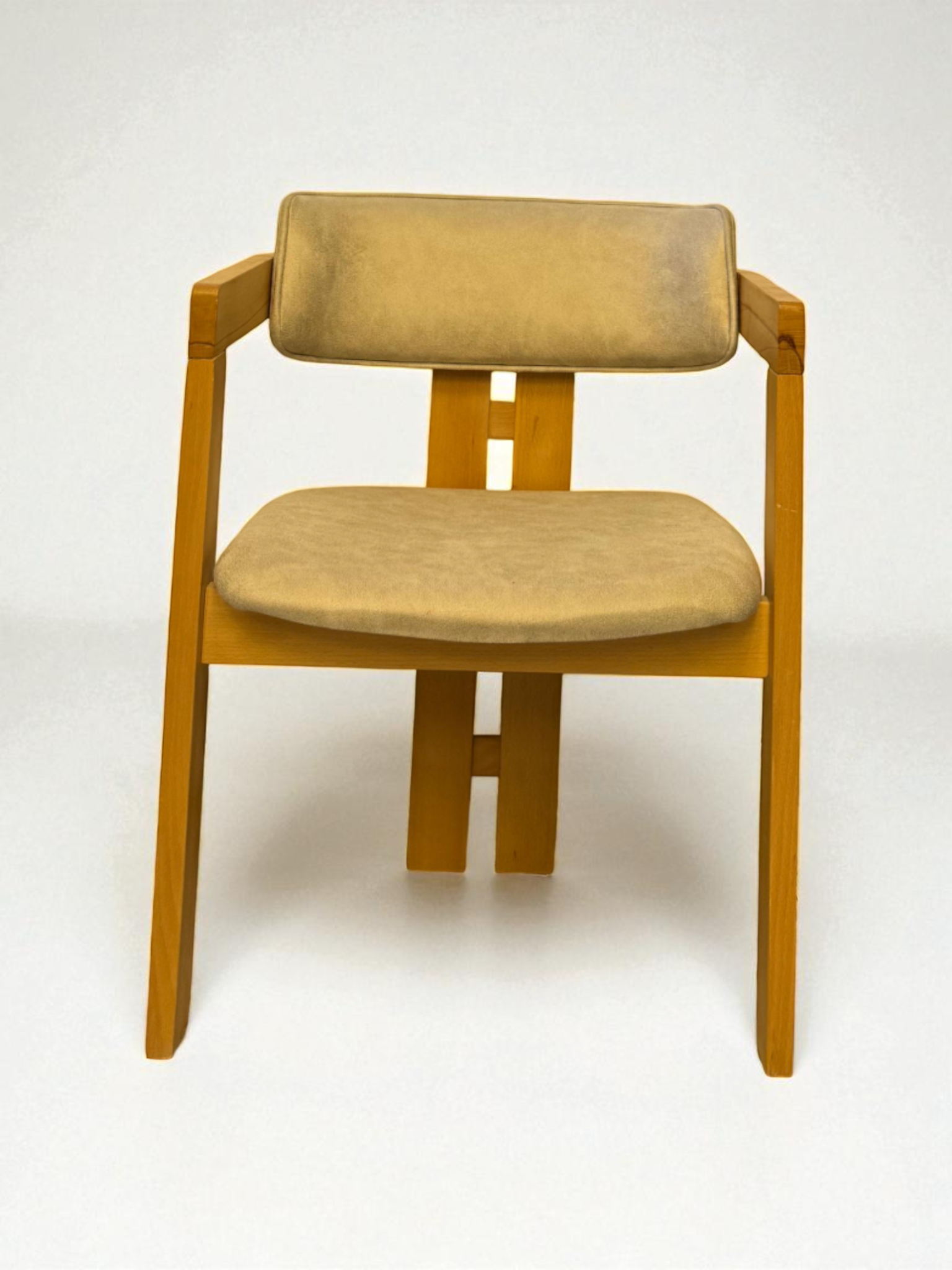 Sandalye - T Sandalye